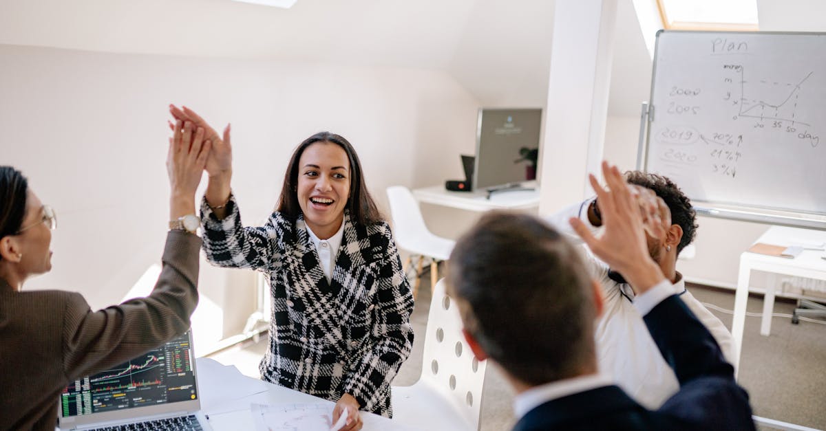 匿名号码卡批发：万物制造账号怎么注册